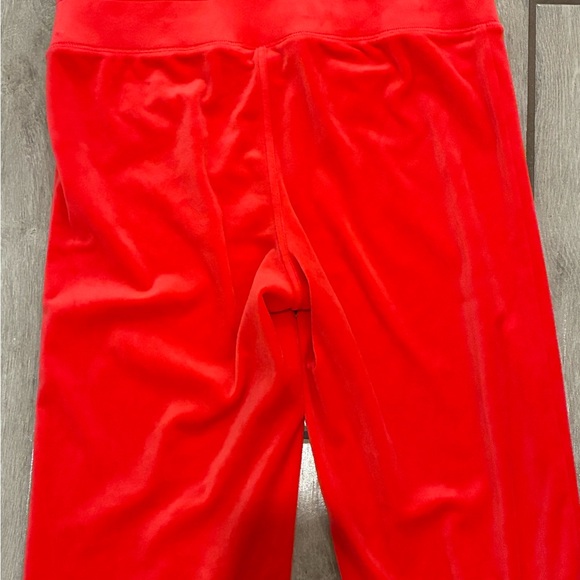 Lilly Pulitzer Women's Velour Pants! - Picture 4 of 11